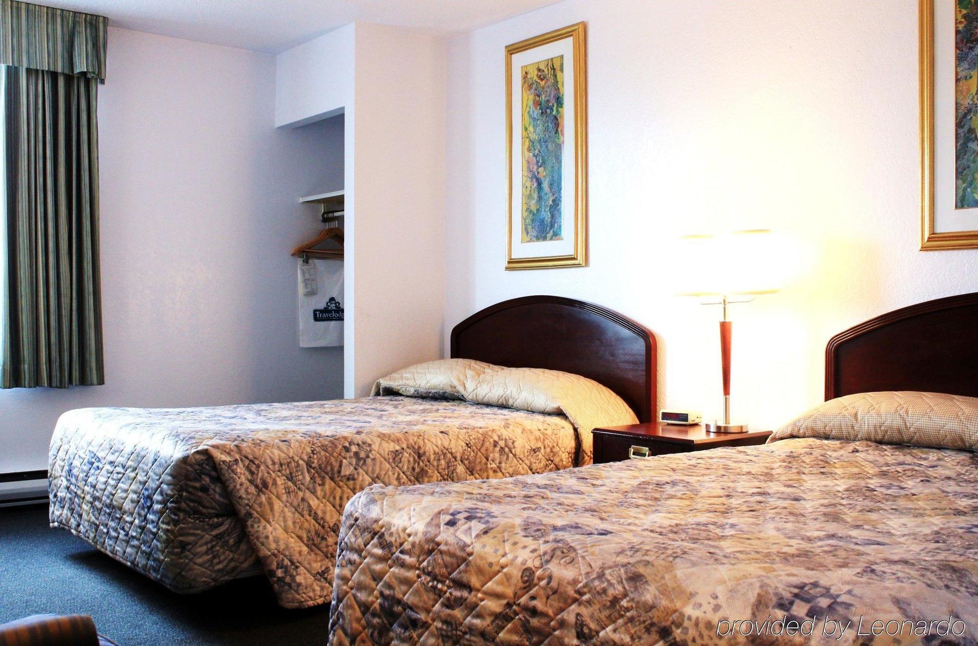 Emerald Hotel & Suites Calgary Airport Zimmer foto