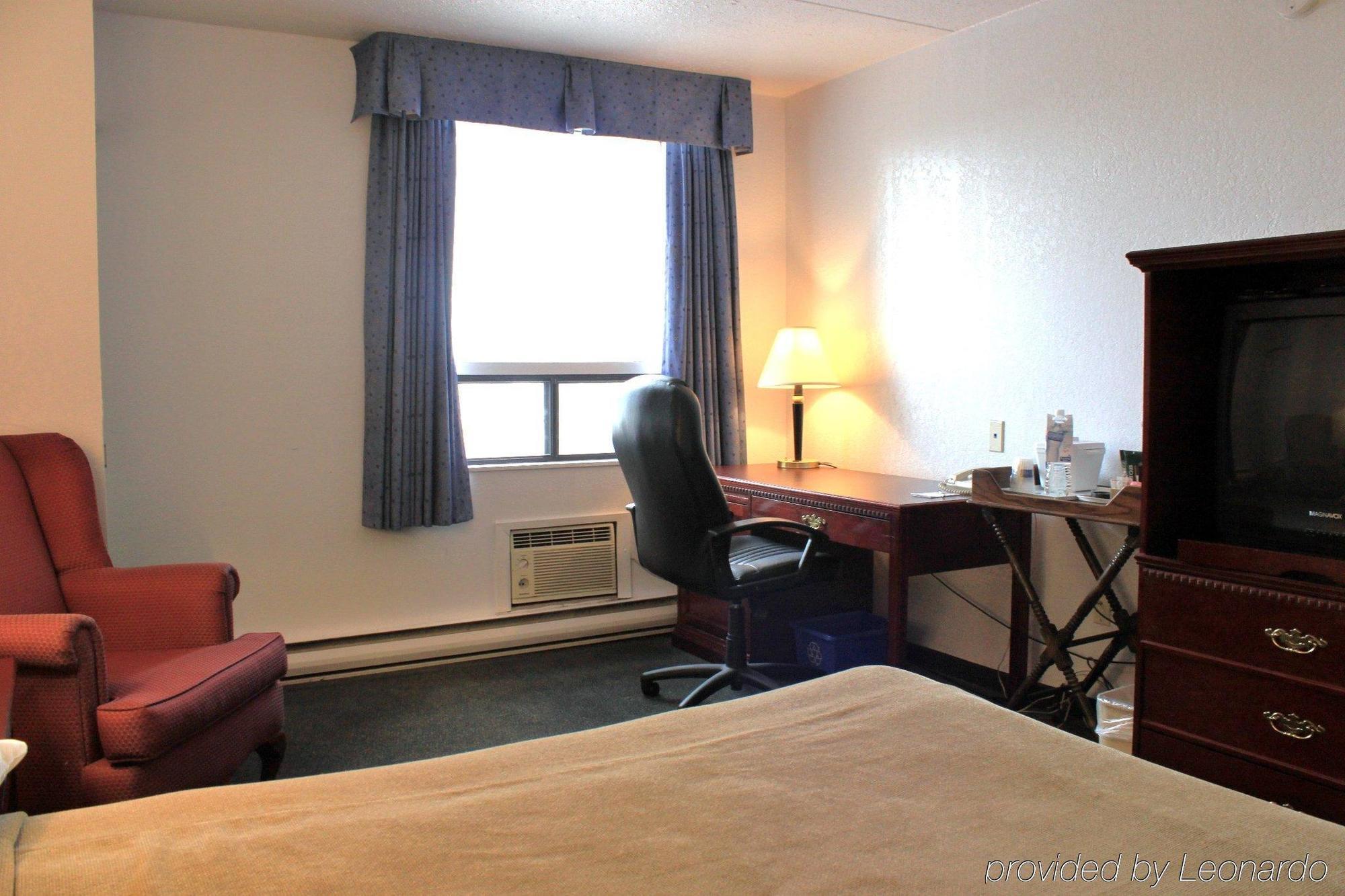 Emerald Hotel & Suites Calgary Airport Zimmer foto